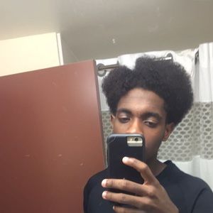 Meet your Posher, Keshawn